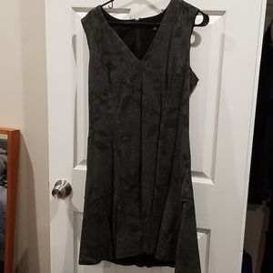 Banana republic grey dark floral dress